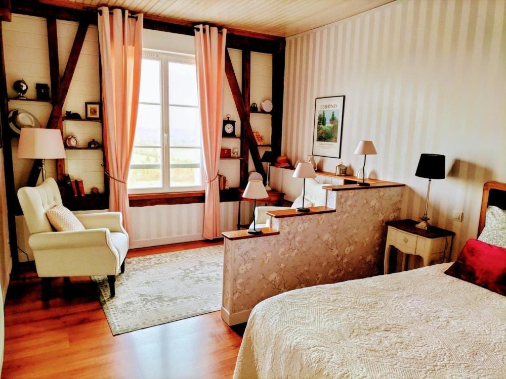 Le Clos Lauradière Cormeilles  Exterior foto